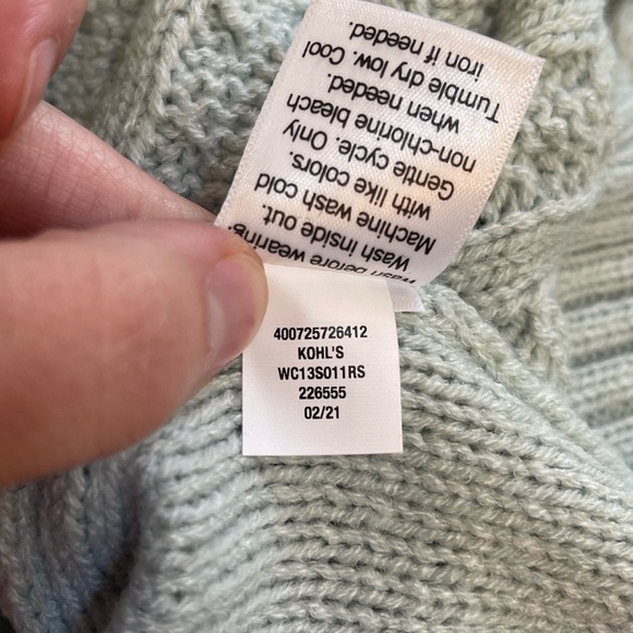 Croft & Barrow Light Blue Cable Knit Turtleneck Sweater NWT Small - Picture 9 of 9